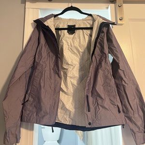 Women’s Northface Rain jacket